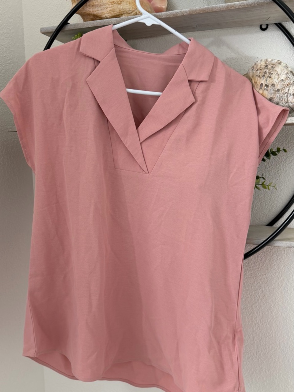 Relaxed V-Neck Collared Blouse in Dusty Rose